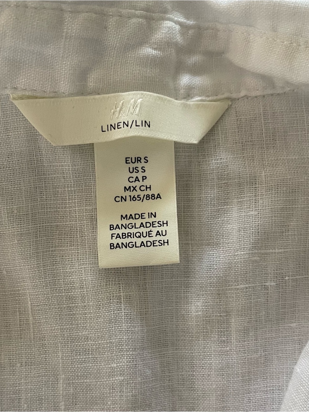 H&M White Button Front Short Sleeve Blouse Size Small Lightweight Relaxed Fit - Picture 4 of 4